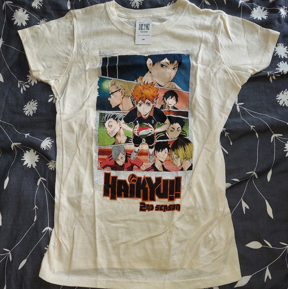 HAIKYUU T-SHIRT | SIZE: SMALL